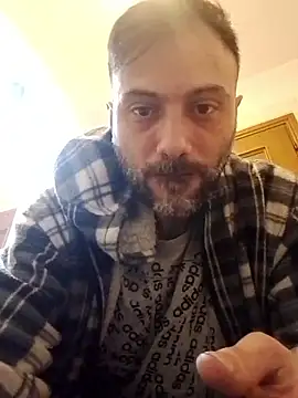 Snapshot of coppiasenzacensura chatting on 01/16/26, 10:30 coppiasenzacensura online show from 01/16/26, 10:30