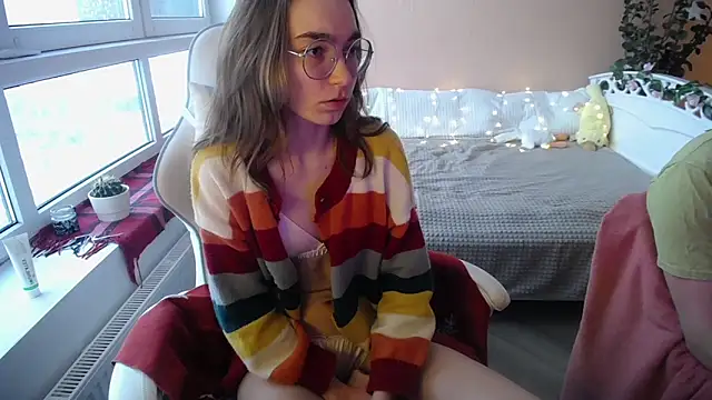 Snapshot of MissLinaDream chatting on 02/20/25, 02:35 MissLinaDream online show from 02/20/25, 02:35