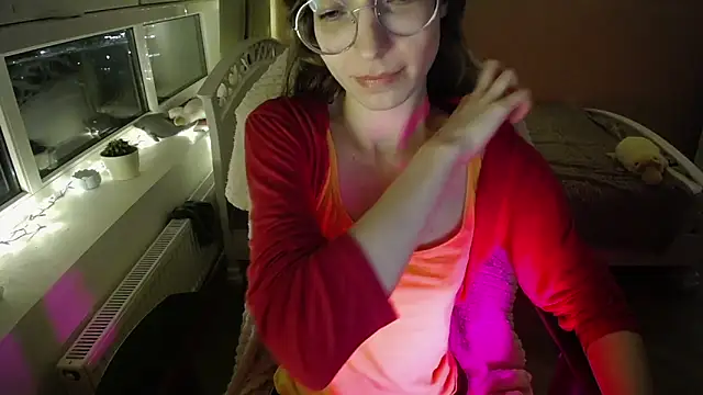 MissLinaDream online show from 05/23/26, 06:12