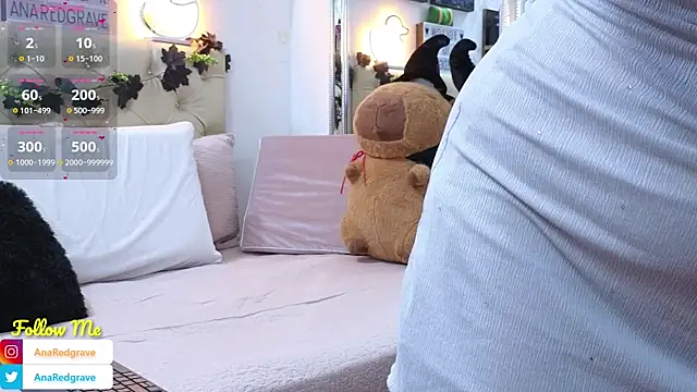 Snapshot of AnnaRedgrave chatting on 11/20/25, 05:34 AnnaRedgrave online show from 11/20/25, 05:34