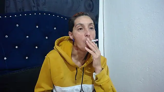 anyu1306 online show from 12/21/24, 11:01