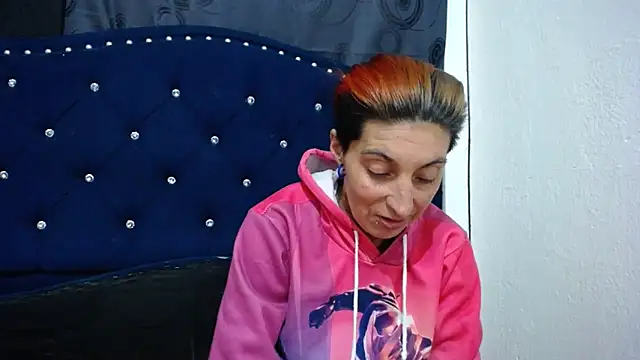 anyu1306 online show from 01/06/25, 05:41