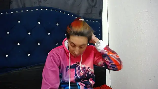 anyu1306 online show from 01/12/25, 08:14