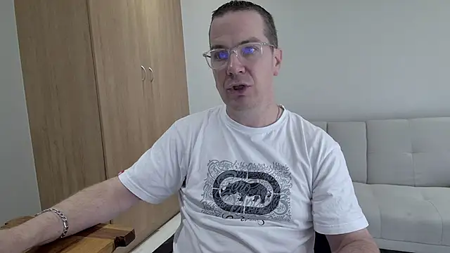 BrettJ81 online show from 04/02/26, 01:53