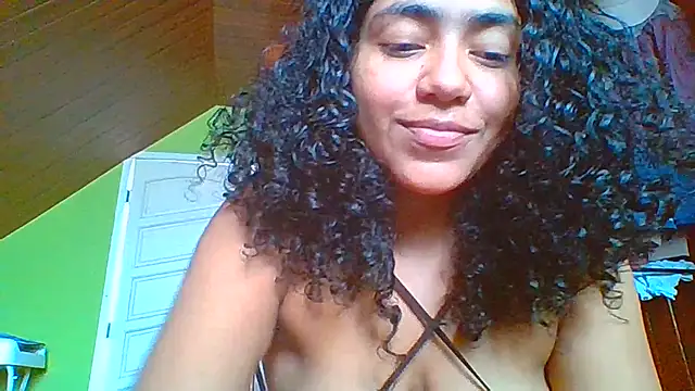 Snapshot of savanahottie chatting on 07/26/26, 03:19 savanahottie online show from 07/26/26, 03:19