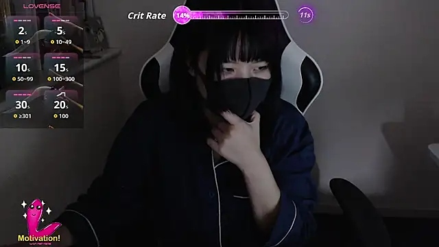 Snapshot of mimika0403 chatting on 11/02/25, 02:19 mimika0403 online show from 11/02/25, 02:19