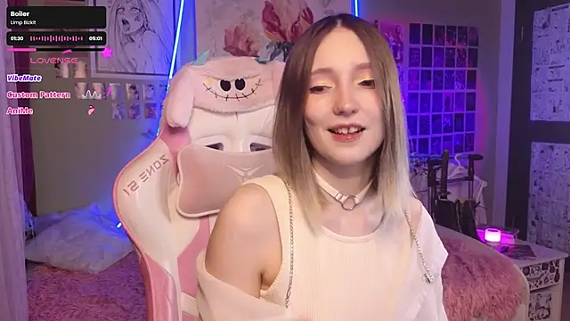 Evie Ro online show from 11/29/25, 09:18