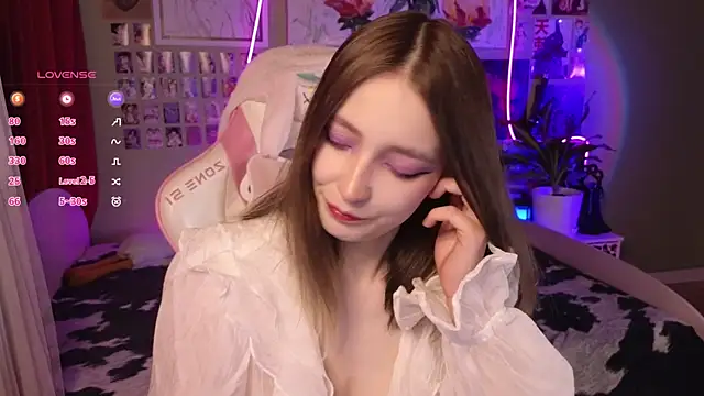 Evie Ro online show from 05/02/26, 01:32