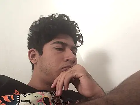 Snapshot of Mangopitudo chatting on 12/29/24, 06:27 Mangopitudo online show from 12/29/24, 06:27