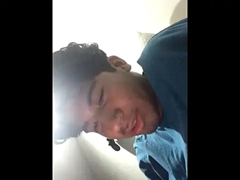 Snapshot of Mangopitudo chatting on 10/29/25, 03:20 Mangopitudo online show from 10/29/25, 03:20