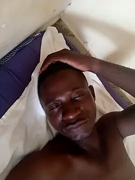 Snapshot of pesaonge chatting on 02/12/25, 09:52 pesaonge online show from 02/12/25, 09:52