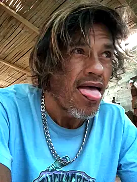 Snapshot of kvr27 chatting on 11/10/25, 11:31 kvr27 online show from 11/10/25, 11:31