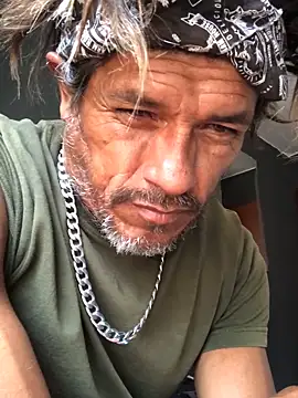 Snapshot of kvr27 chatting on 11/19/25, 05:46 kvr27 online show from 11/19/25, 05:46