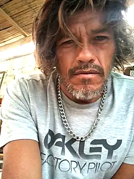 Snapshot of kvr27 chatting on 11/27/25, 11:12 kvr27 online show from 11/27/25, 11:12