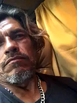 Snapshot of kvr27 chatting on 12/19/25, 11:28 kvr27 online show from 12/19/25, 11:28