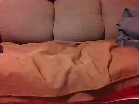 Snapshot of MisterMister45 chatting on 10/04/25, 10:13 MisterMister45 online show from 10/04/25, 10:13