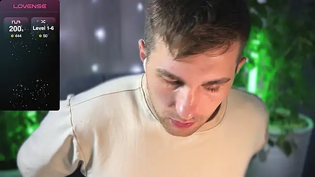 Sweeet  boy online show from 02/25/25, 08:19