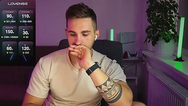 Sweeet  boy online show from 10/07/25, 08:33