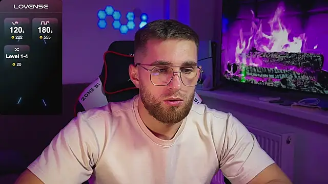 Sweeet  boy online show from 11/15/25, 08:16