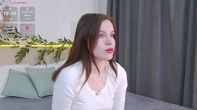 Snapshot of AmaliaBell chatting on 11/17/25, 01:17 AmaliaBell online show from 11/17/25, 01:17