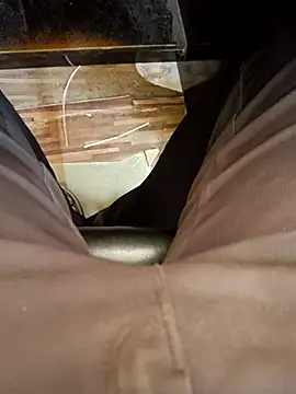 u wan me online show from 12/04/25, 07:50