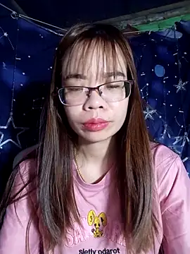 Snapshot of __Mai-love19__ chatting on 03/15/25, 09:49 Mai-love19 online show from 03/15/25, 09:49