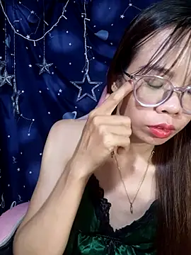 Snapshot of __Mai-love19__ chatting on 10/19/25, 01:01 Mai-love19 online show from 10/19/25, 01:01