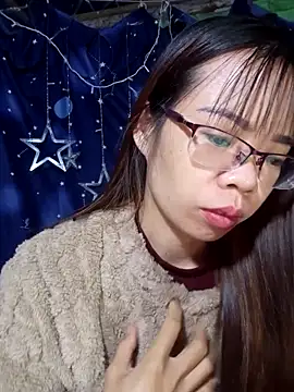 Snapshot of __Mai-love19__ chatting on 11/19/25, 01:27 Mai-love19 online show from 11/19/25, 01:27