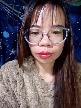 Snapshot of __Mai-love19__ chatting on 11/24/25, 10:42 Mai-love19 online show from 11/24/25, 10:42