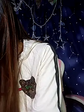 Snapshot of __Mai-love19__ chatting on 12/01/25, 10:37 Mai-love19 online show from 12/01/25, 10:37