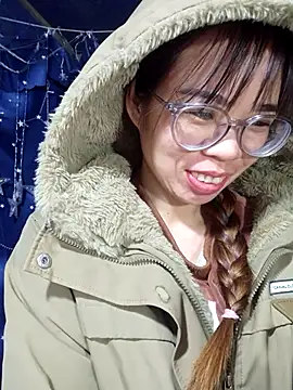 Snapshot of __Mai-love19__ chatting on 01/11/26, 11:32 Mai-love19 online show from 01/11/26, 11:32