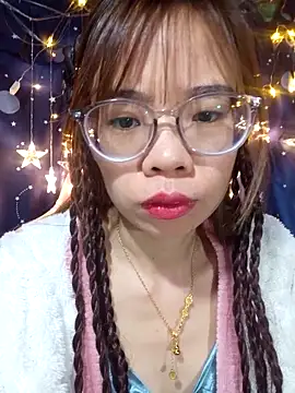 Snapshot of __Mai-love19__ chatting on 02/05/26, 12:37 Mai-love19 online show from 02/05/26, 12:37