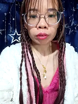 Snapshot of __Mai-love19__ chatting on 02/11/26, 01:21 Mai-love19 online show from 02/11/26, 01:21