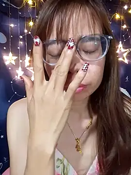 Snapshot of __Mai-love19__ chatting on 02/24/26, 08:12 Mai-love19 online show from 02/24/26, 08:12