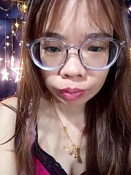 Snapshot of __Mai-love19__ chatting on 03/04/26, 12:27 Mai-love19 online show from 03/04/26, 12:27