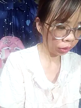Snapshot of __Mai-love19__ chatting on 07/08/26, 01:15 Mai-love19 online show from 07/08/26, 01:15