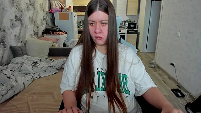 Snapshot of Lis_Kollen chatting on 11/12/25, 09:21 Lis Kollen online show from 11/12/25, 09:21