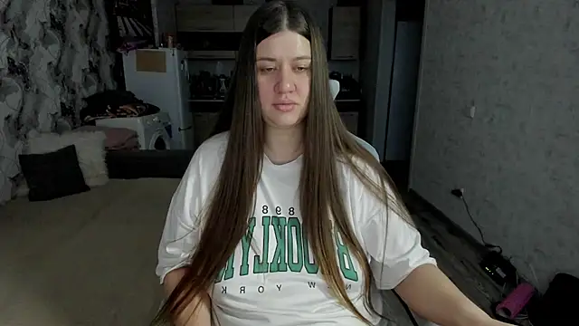 Snapshot of Lis_Kollen chatting on 11/23/25, 10:04 Lis Kollen online show from 11/23/25, 10:04