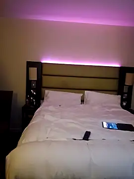 Mwife1 online show from 04/24/26, 01:08