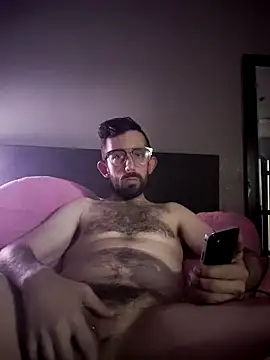 Snapshot of afTerparTycloudz chatting on 01/25/25, 01:10 afTerparTycloudz online show from 01/25/25, 01:10