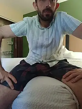 Snapshot of afTerparTycloudz chatting on 10/24/25, 07:43 afTerparTycloudz online show from 10/24/25, 07:43