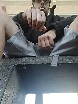 Snapshot of afTerparTycloudz chatting on 11/05/25, 05:35 afTerparTycloudz online show from 11/05/25, 05:35