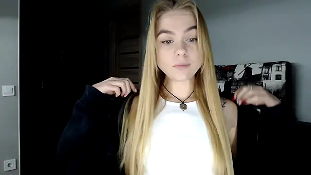 Snapshot of Sunbeam_ chatting on 12/03/24, 07:11 Sunbeam online show from 12/03/24, 07:11