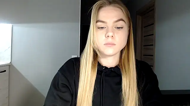 Snapshot of Sunbeam_ chatting on 01/20/25, 05:27 Sunbeam online show from 01/20/25, 05:27