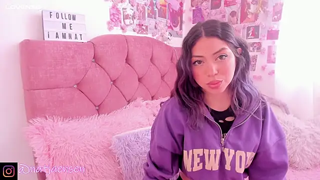 natalie jaensen online show from 01/18/25, 08:30