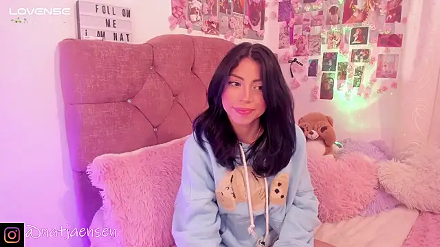 natalie jaensen online show from 02/07/25, 11:55