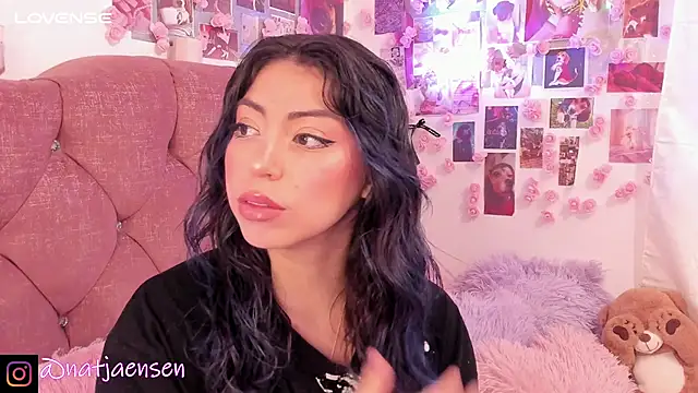 natalie jaensen online show from 02/18/25, 11:08