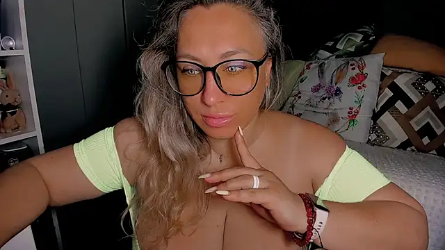 CumOnMy Tits online show from 07/04/26, 02:07