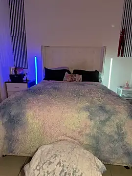 Ash satisfying orgasm online show from 05/29/26, 03:37