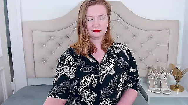 LaraDream online show from 02/21/25, 09:45